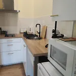 Apartment La